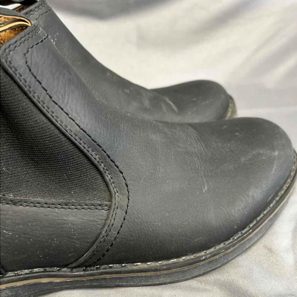 Izod Lucas Mens Size 8 M Black‎ Classic Outdoor Leather Chukka Boots Shoes